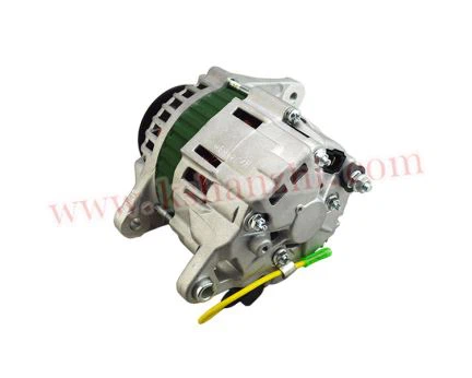 فارکلافٹ اسپیئر پارٹس جنریٹر & OEM YM129930-77212, YM129930-77211,119836-77201 کے ساتھ S4Q2/4D94E کے لئے استعمال کیا الٹرنیٹر